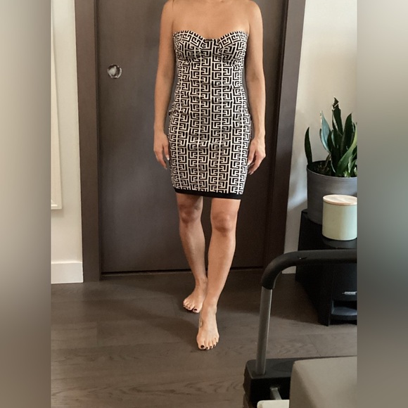 Strapless dres - Picture 1 of 3